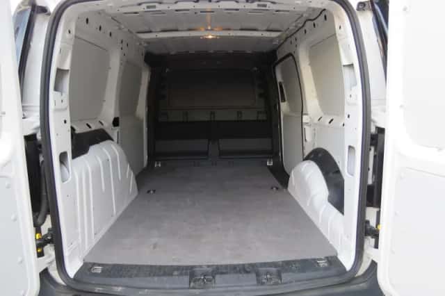 Volkswagen Caddy (2022) thumbnail 4