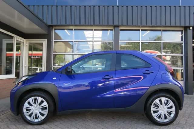 Toyota Aygo X (2023) thumbnail 4