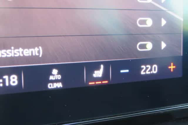 Škoda Octavia (2021) thumbnail 6
