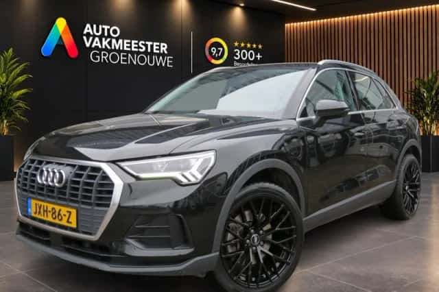 Audi Q3 (2021) thumbnail 1