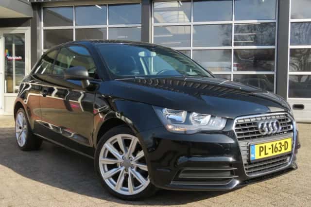 Audi A1 (2012) thumbnail 5