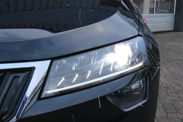 Škoda Karoq (2019) thumbnail 6
