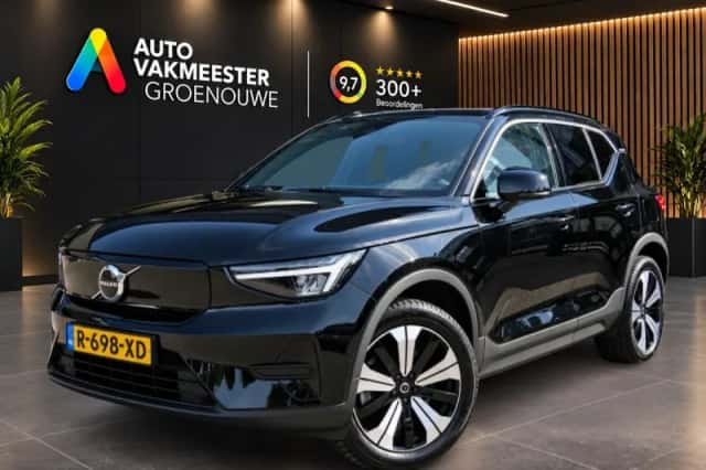 Volvo XC40 (2022) thumbnail 1
