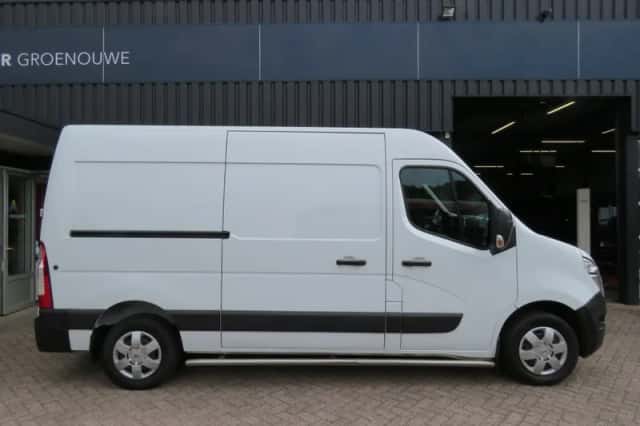 Nissan NV400 (2017) thumbnail 5
