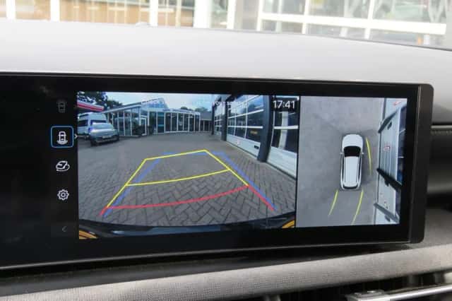 Hyundai Tucson (2025) thumbnail 6