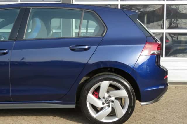 Volkswagen Golf (2021) thumbnail 5