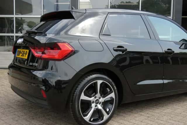 Audi A1 (2024) thumbnail 6