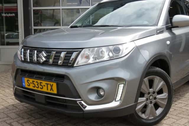 Suzuki Vitara (2019) thumbnail 6
