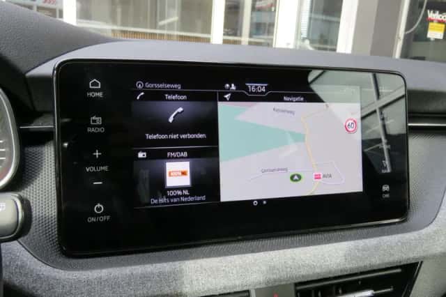 Škoda Kamiq (2024) thumbnail 6