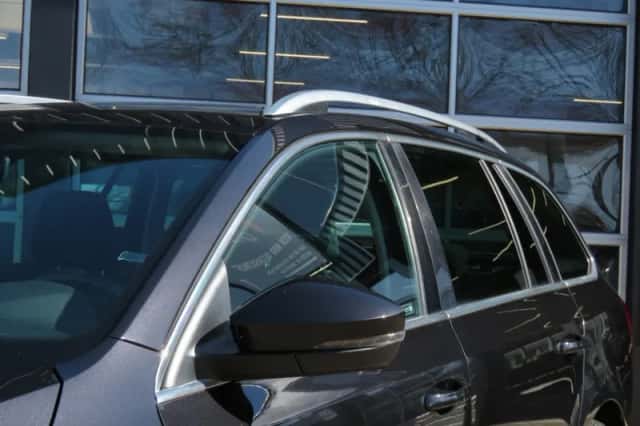 Škoda Octavia (2018) thumbnail 5