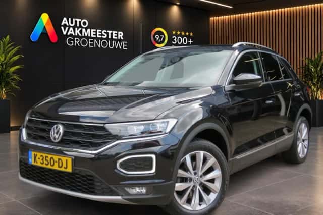 Volkswagen T-Roc (2018) thumbnail 1