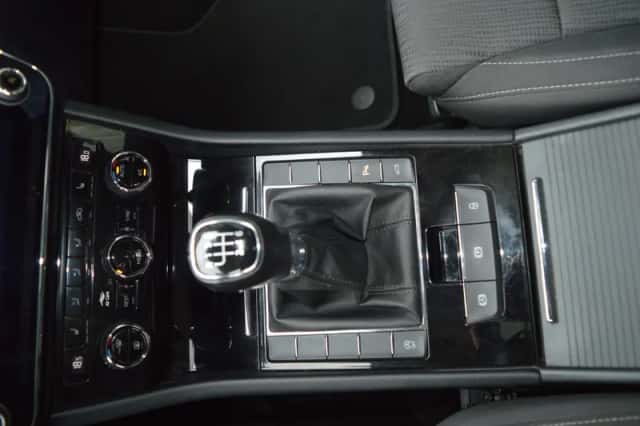 Škoda Superb (2019) thumbnail 6