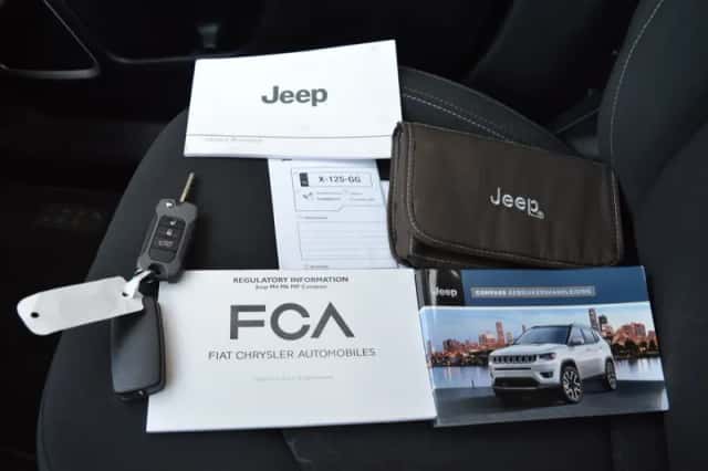 Jeep Compass (2019) thumbnail 4