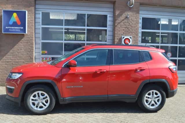 Jeep Compass (2019) thumbnail 6