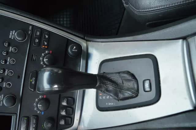 Volvo V70 (2007) thumbnail 3