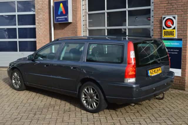 Volvo V70 (2007) thumbnail 4