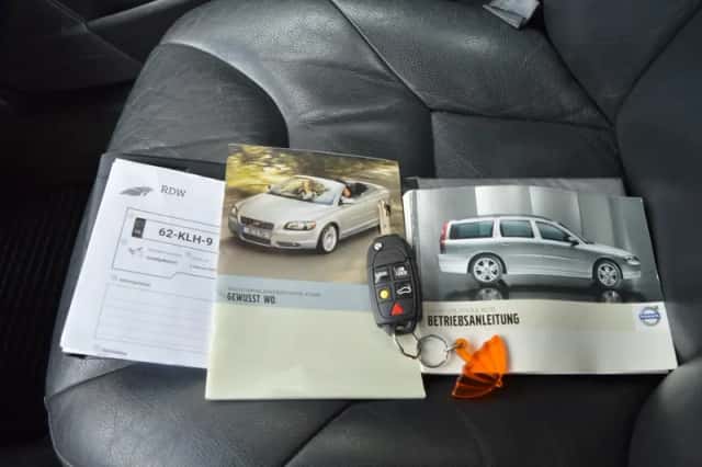 Volvo V70 (2007) thumbnail 5