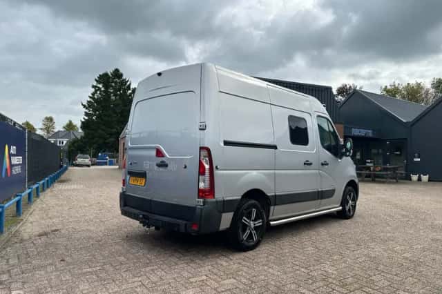 Opel Movano (2011) thumbnail 4