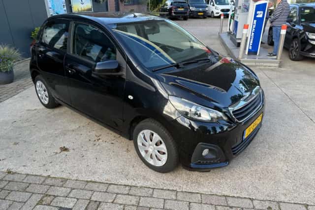 Peugeot 108 (2016) thumbnail 3