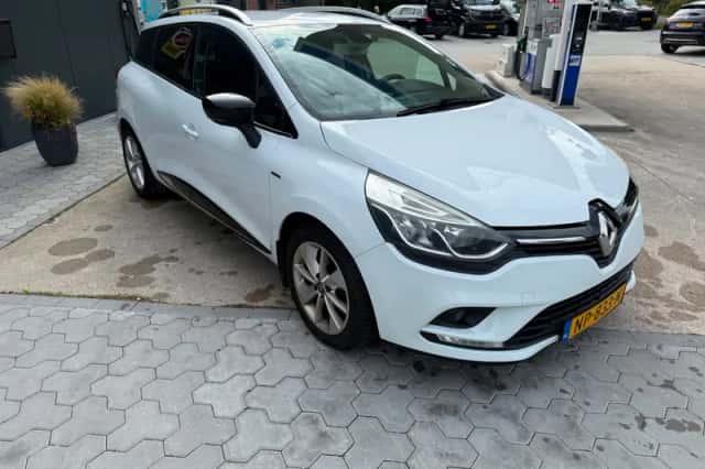 Renault Clio (2017) thumbnail 3