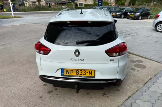 Renault Clio (2017) thumbnail 6