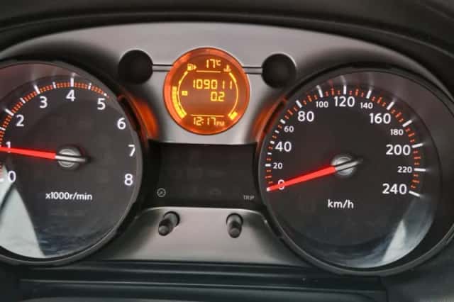 Nissan Qashqai (2009) thumbnail 5