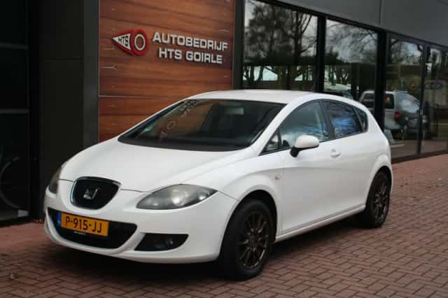 SEAT Leon (2009) thumbnail 1