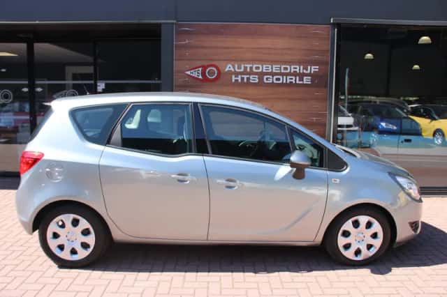 Opel Meriva (2014) thumbnail 6