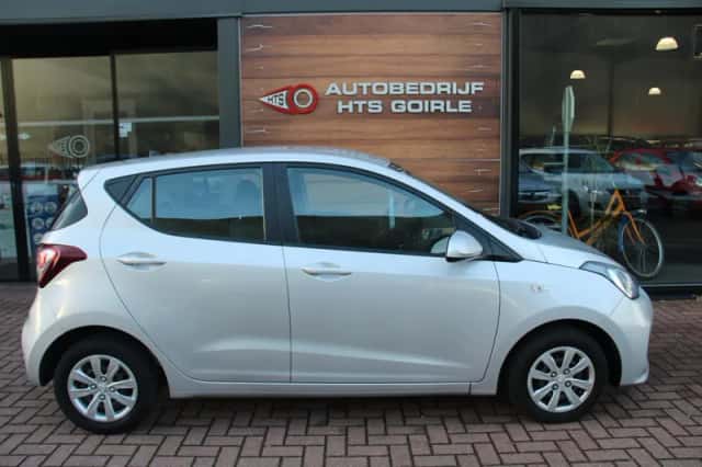 Hyundai i10 (2019) thumbnail 5