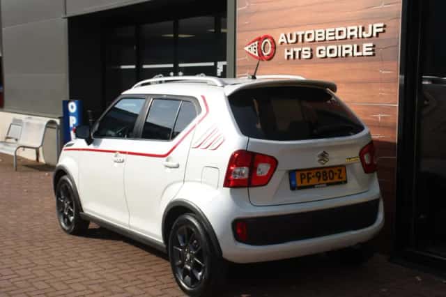Suzuki Ignis (2017) thumbnail 3