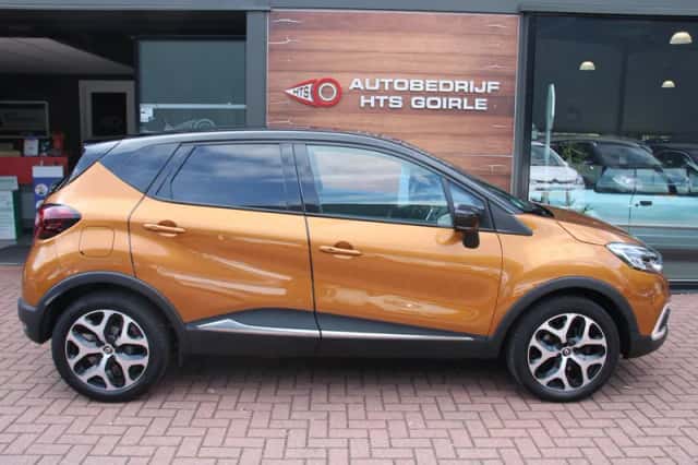 Renault Captur (2020) thumbnail 5