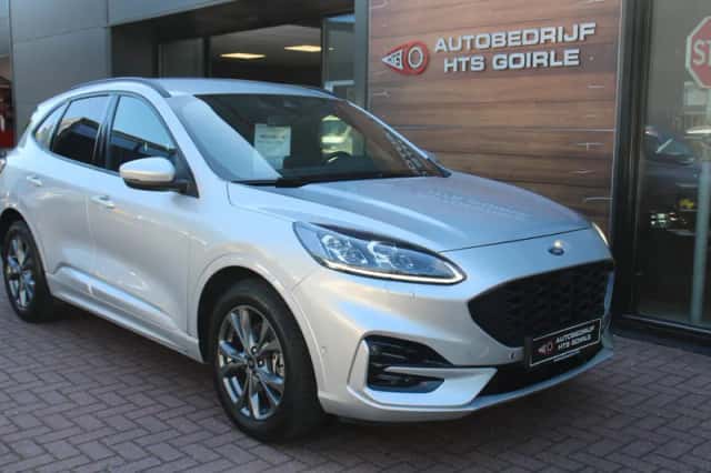 Ford Kuga (2020) thumbnail 1