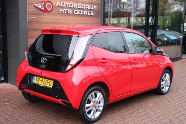 Toyota Aygo (2018) thumbnail 4