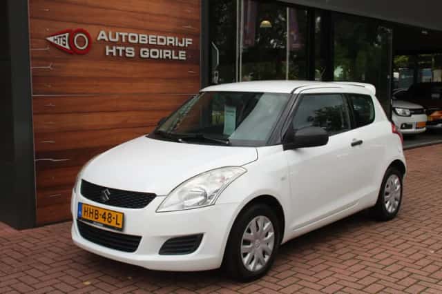 Suzuki Swift (2011) thumbnail 1