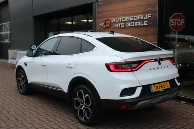 Renault Arkana (2022) thumbnail 3