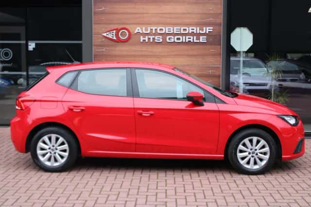 SEAT Ibiza (2022) thumbnail 5