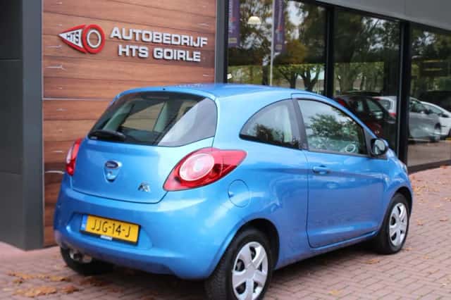 Ford Ka (2013) thumbnail 4