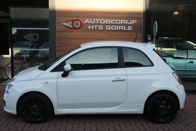 Fiat 500 (2014) thumbnail 2