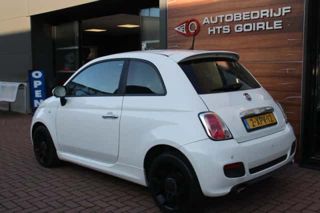 Fiat 500 (2014) thumbnail 3