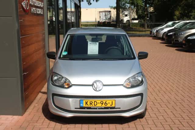 Volkswagen Up! (2012) thumbnail 1
