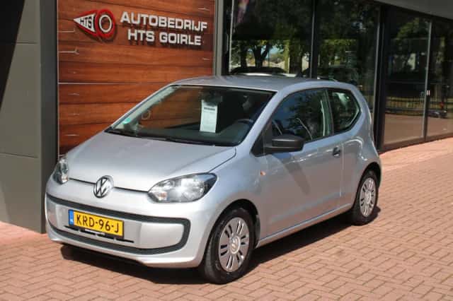 Volkswagen Up! (2012) thumbnail 2