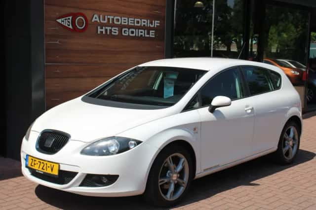 SEAT Leon (2009) thumbnail 1