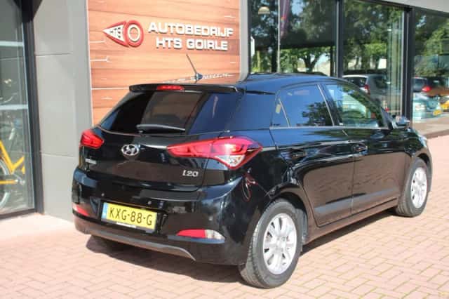 Hyundai i20 (2016) thumbnail 5