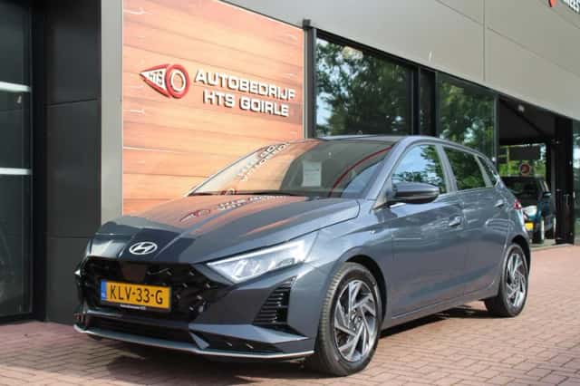 Hyundai i20 (2025) thumbnail 1