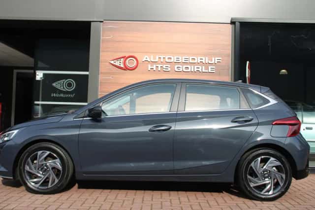 Hyundai i20 (2025) thumbnail 3
