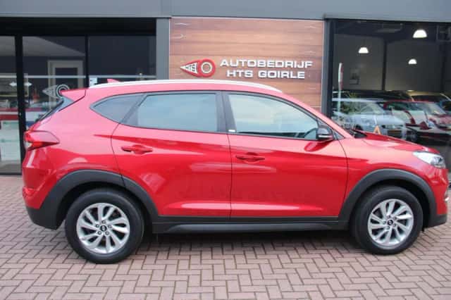 Hyundai Tucson (2018) thumbnail 6