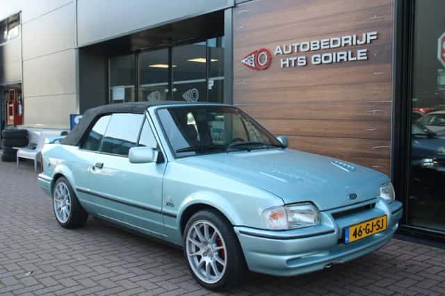 Ford Escort (1991) thumbnail 6