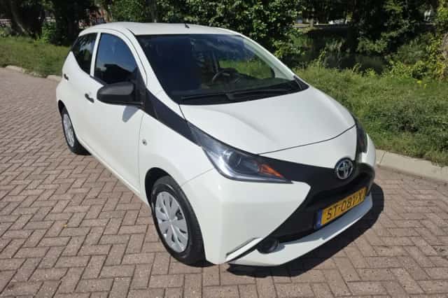 Toyota Aygo (2018) thumbnail 1