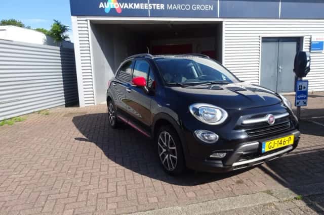 Fiat 500X (2015) thumbnail 3
