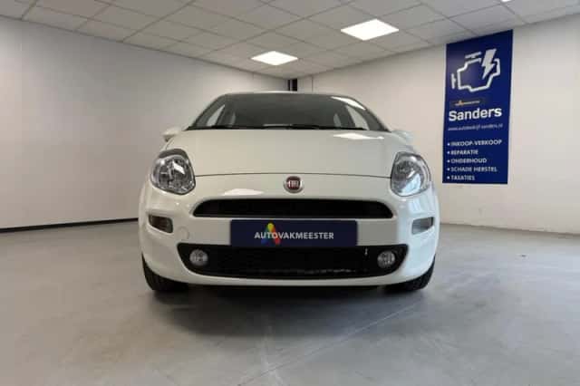 Fiat Punto Evo (2016) thumbnail 2
